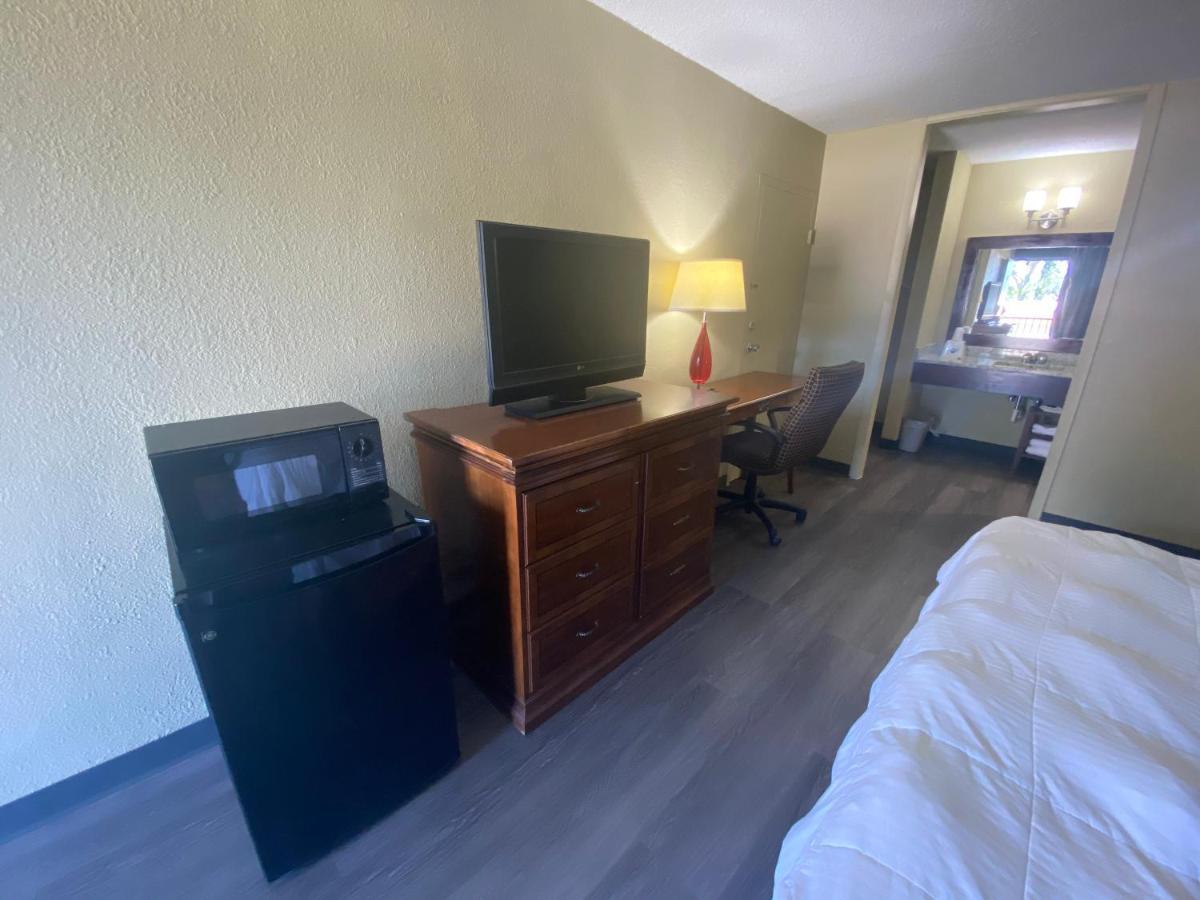 Americas Best Value Inn - Wilson Exterior foto