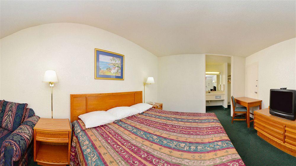 Americas Best Value Inn - Wilson Exterior foto